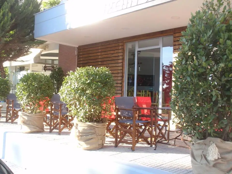 breakfast Pass_Polýgyros_slider_image_3