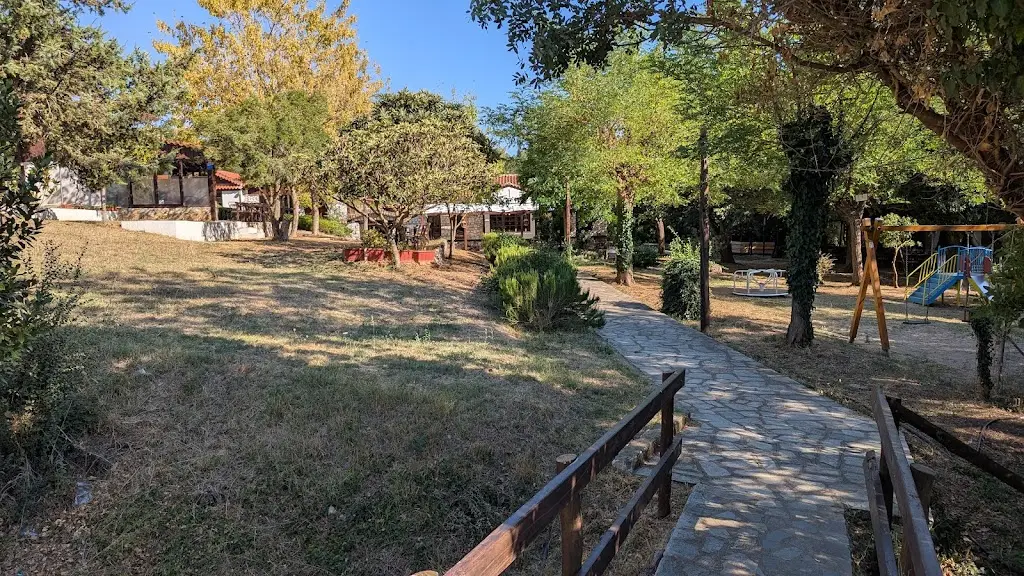 Steve Powell_Αγιονέρι Restaurant_Polýgyros_Bewertung