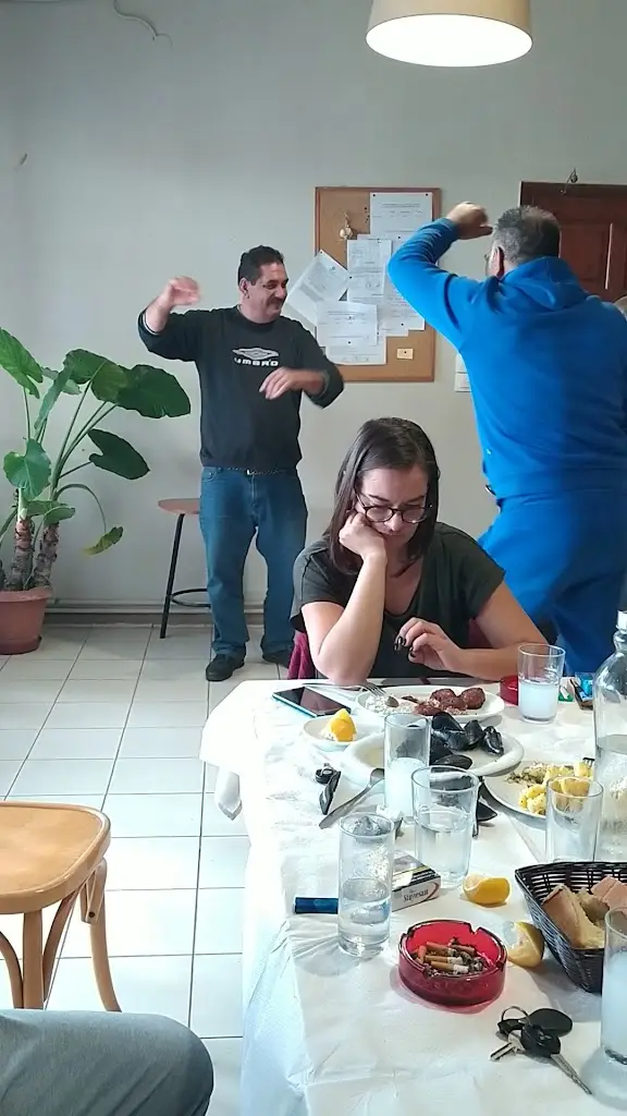 Tsipouromperdemata_Polýgyros_slider_image_2