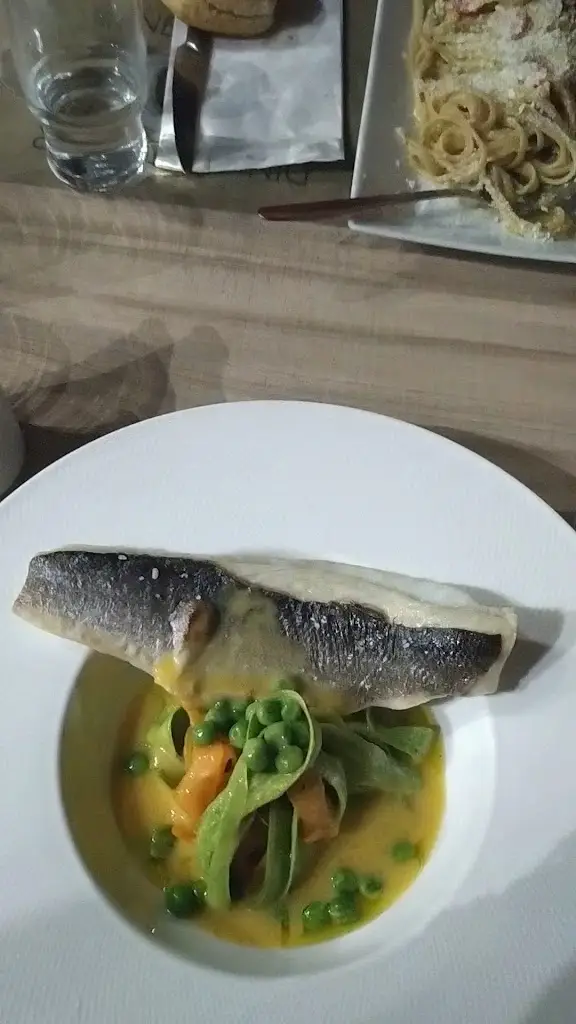 Antamoma Restaurant_Sérres_slider_image_2