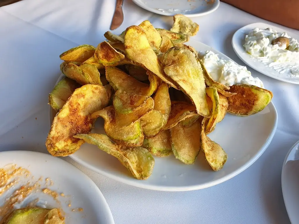 Menü_Taverna Pirofani_Sárti_Bild_7