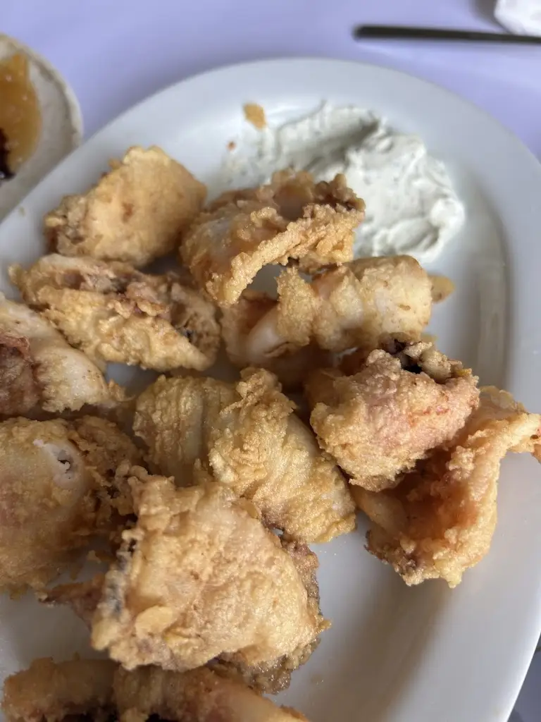 - Roxana -_Taverna Pirofani_Sárti_Bewertung