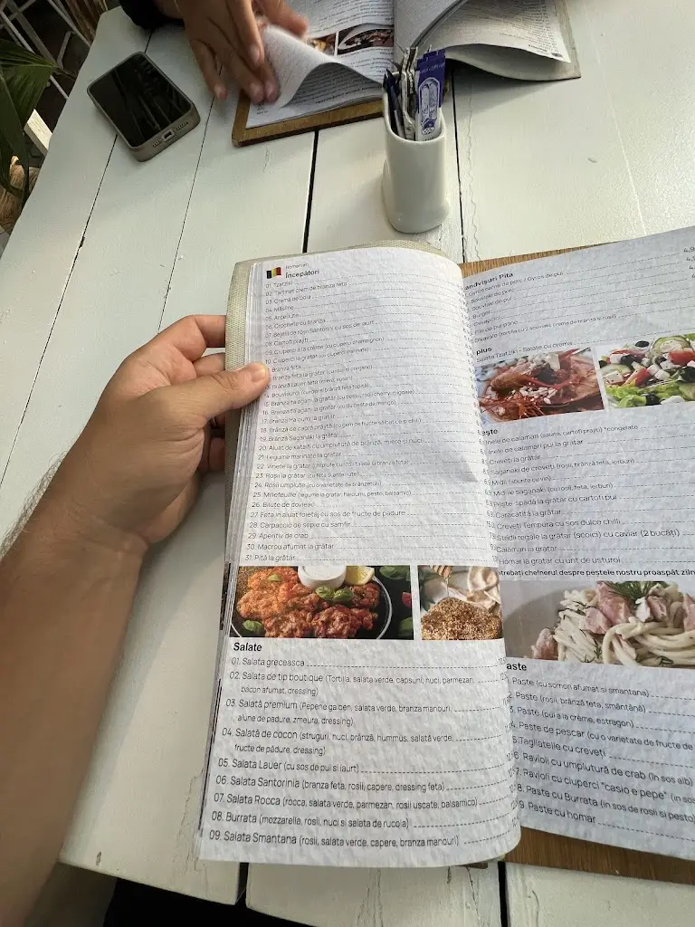 Menu_Lauer House_Sárti_image_2