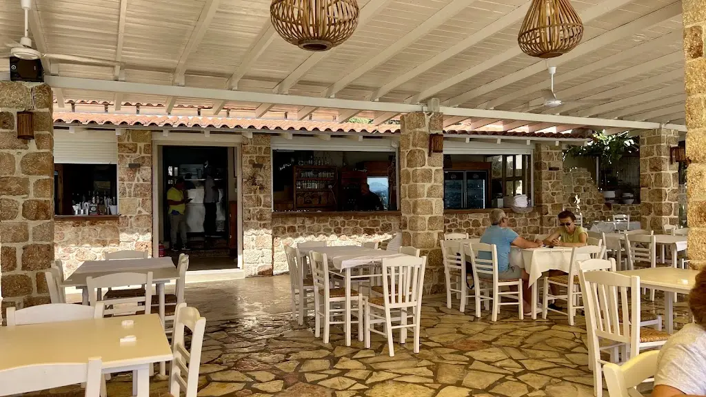 VoudouLounge_Kalamakia Tavern_Skoútari_Bewertung