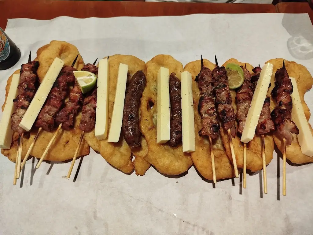 Tab lonia_KYR YIANNIS_Skoútari_Bewertung