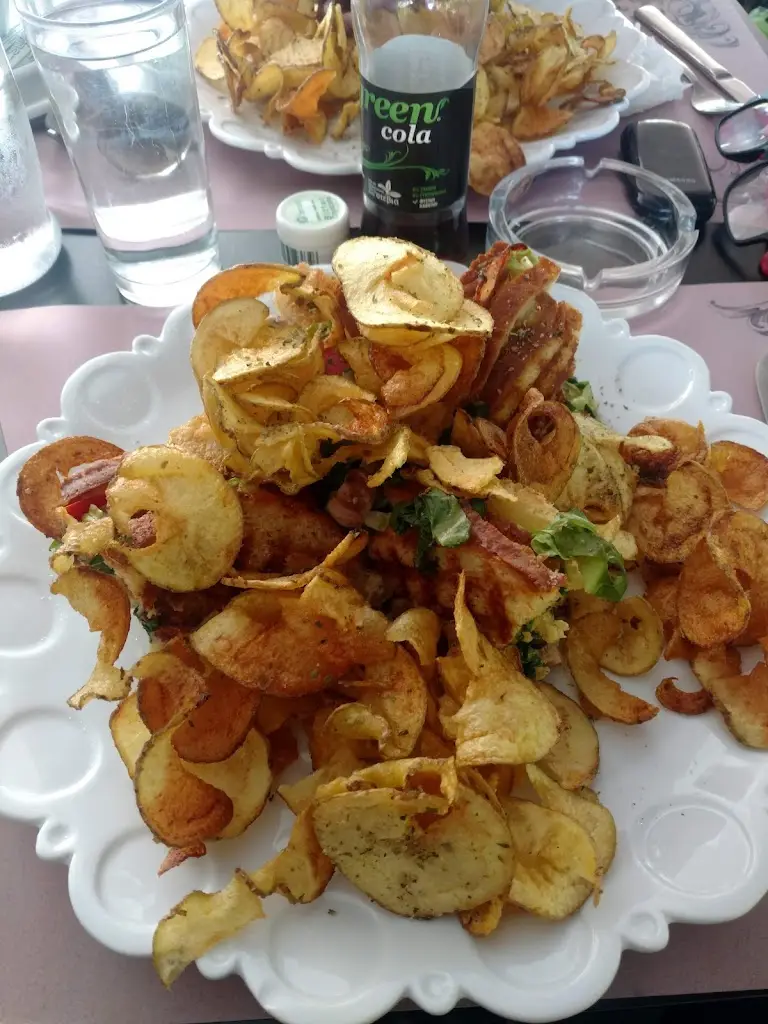 CATHY BAKER_NA_Ekáli_Bewertung