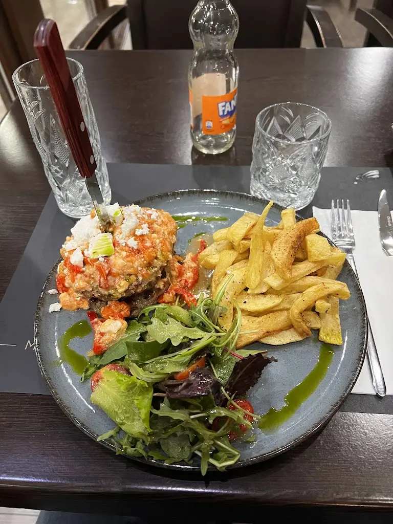 Christian Simde_Kentrikó_Sidirókastro_Bewertung