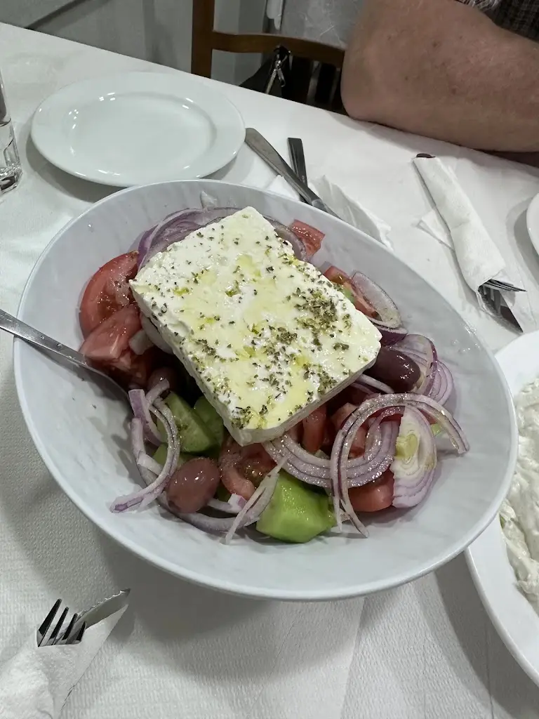 Vladimir Georgiev_Εστιατόριο Απόλαυσις ( APOLAUSIS )_Sidirókastro_review