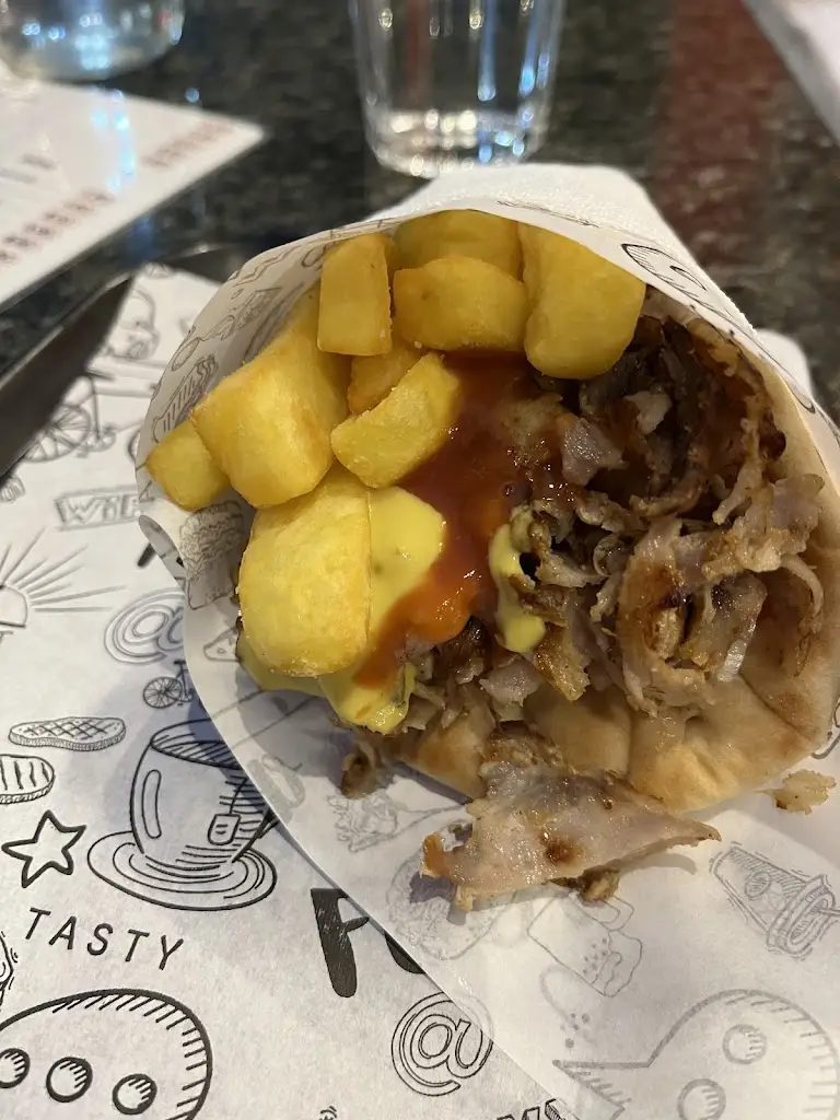 G-SPOT - YOUR FOOD SPOT_Sidirókastro_slider_image_2