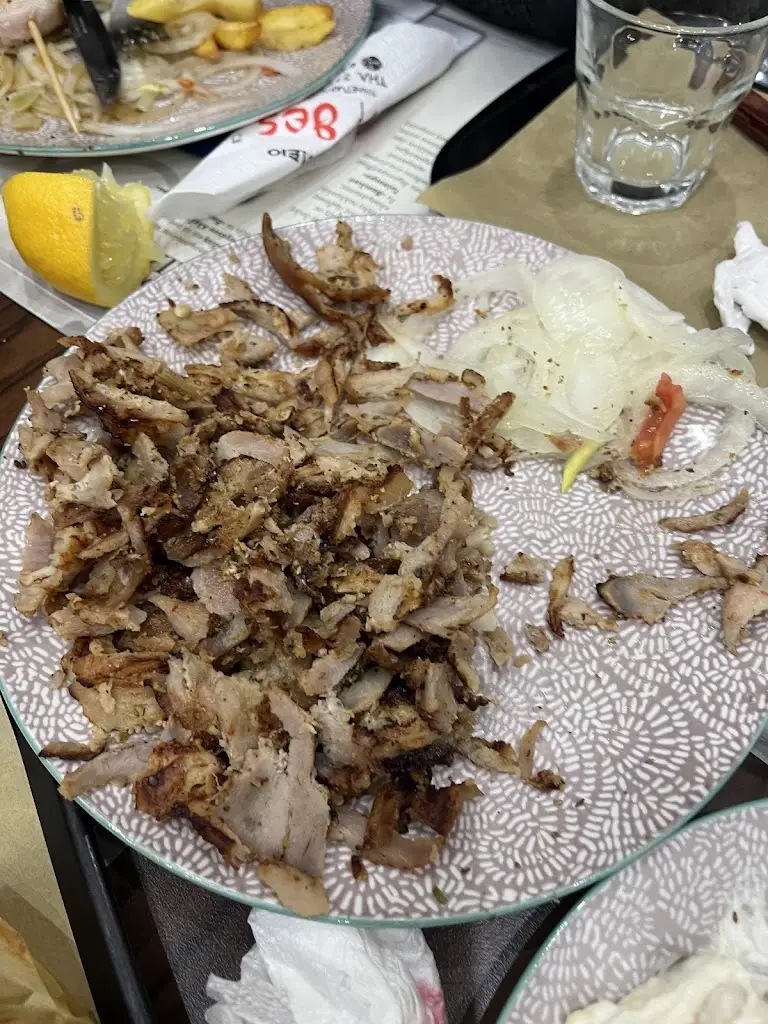 Antonis Tegos_Oti thes_Sidirókastro_Bewertung