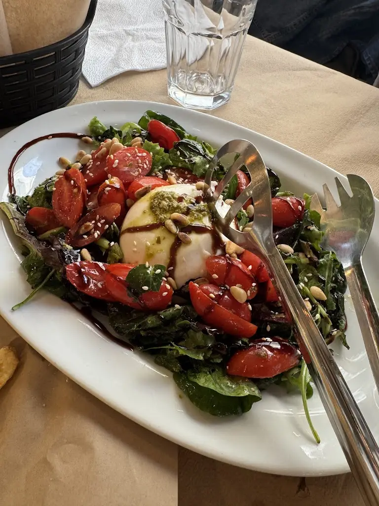 Όπως Παλιά Λαδόκολλα_Síndos_slider_image_3