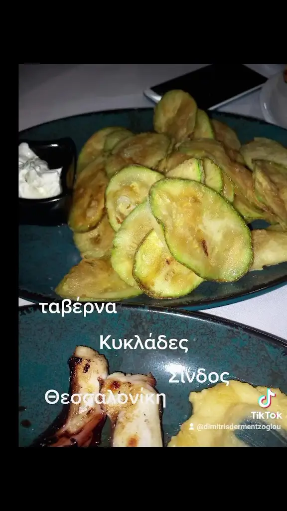 Fish Tavern Cyclades_Síndos_slider_image_2