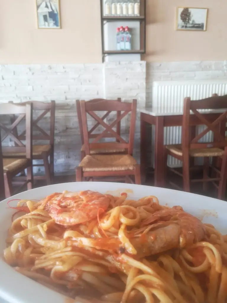 Menü_Καφενείο-ουζερί Ποντίκης_Erythrés_Bild_3