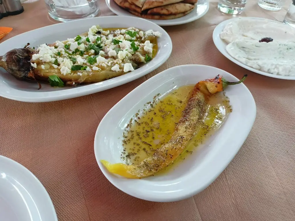 Το Τέκελι - Ψητοπωλείο_Síndos_slider_image_2