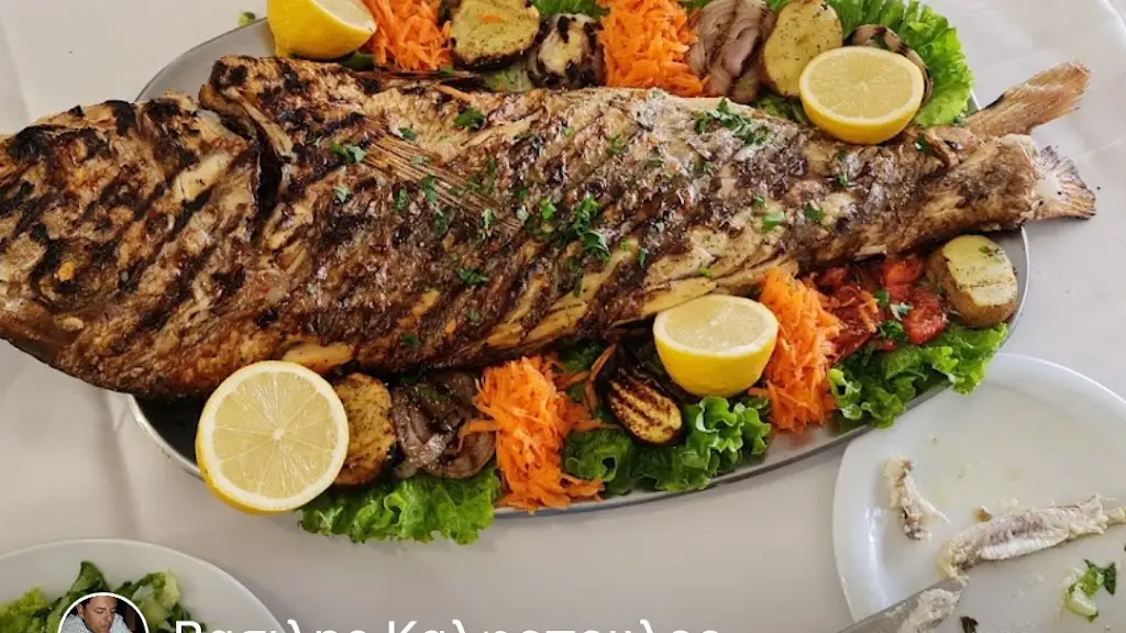 Μπακαλιαράκια Στις Γραμμές Της Σίνδου_Síndos_slider_image_3