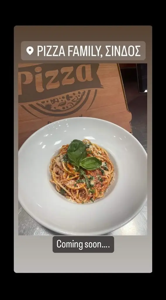 Eugenia Kelesi_Pizza Family_Síndos_Bewertung