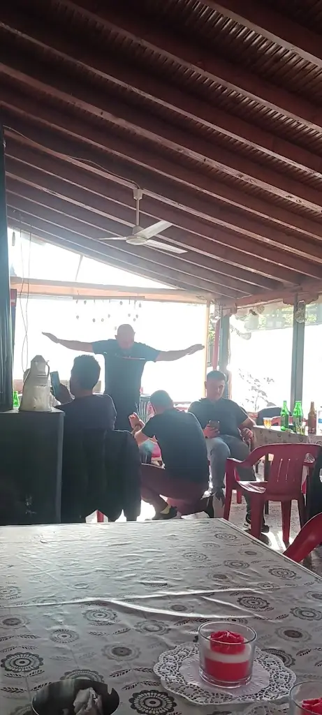 Lezantas (Ο Λεζάντας)_Stathmós Mourión_slider_image_2