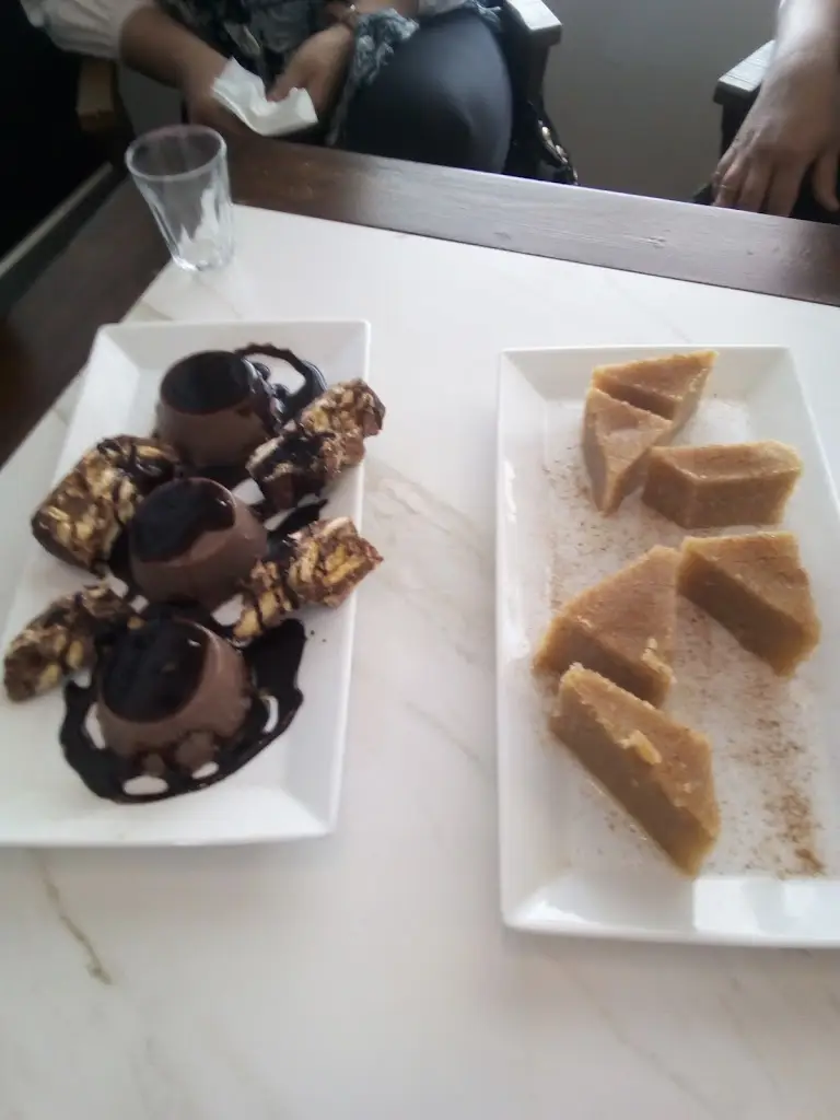 Menu_Οδός Ελλήνων_Skýdra_image_2