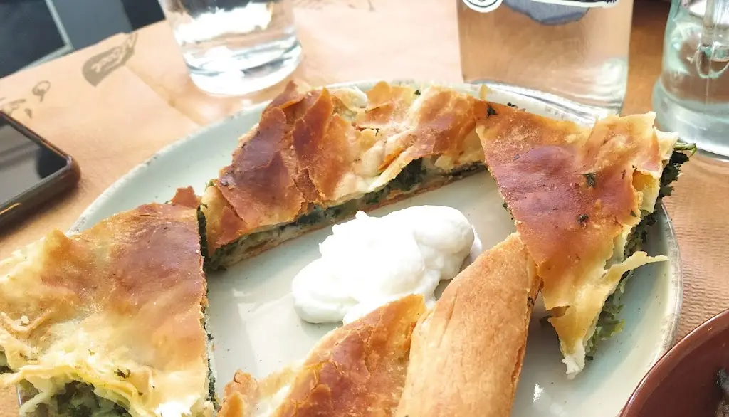 Μαρία Μπουνταΐτη_Tsouknída_Skýdra_Bewertung