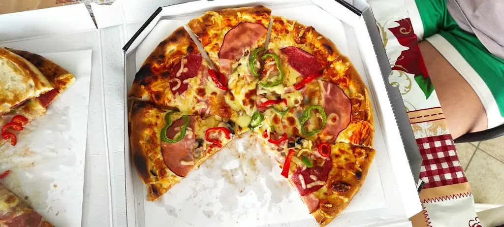 Menu_Pizza Lugano_Skýdra_image_6