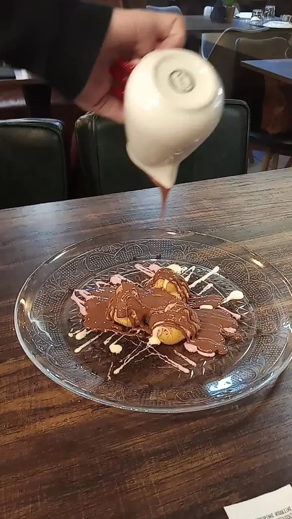 Siena Pizzeria Restaurant_Stavroúpoli_slider_image_2