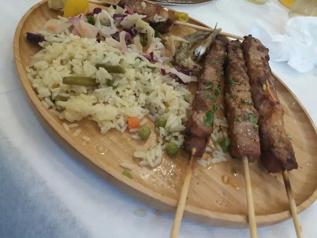 Tinu Constantin_στου Ζαχαρία_Stavroúpoli_review