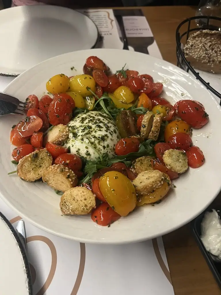 Artzi720_ΜΑΝΤΕΜΙ | Casual Dining_Stavroúpoli_Bewertung