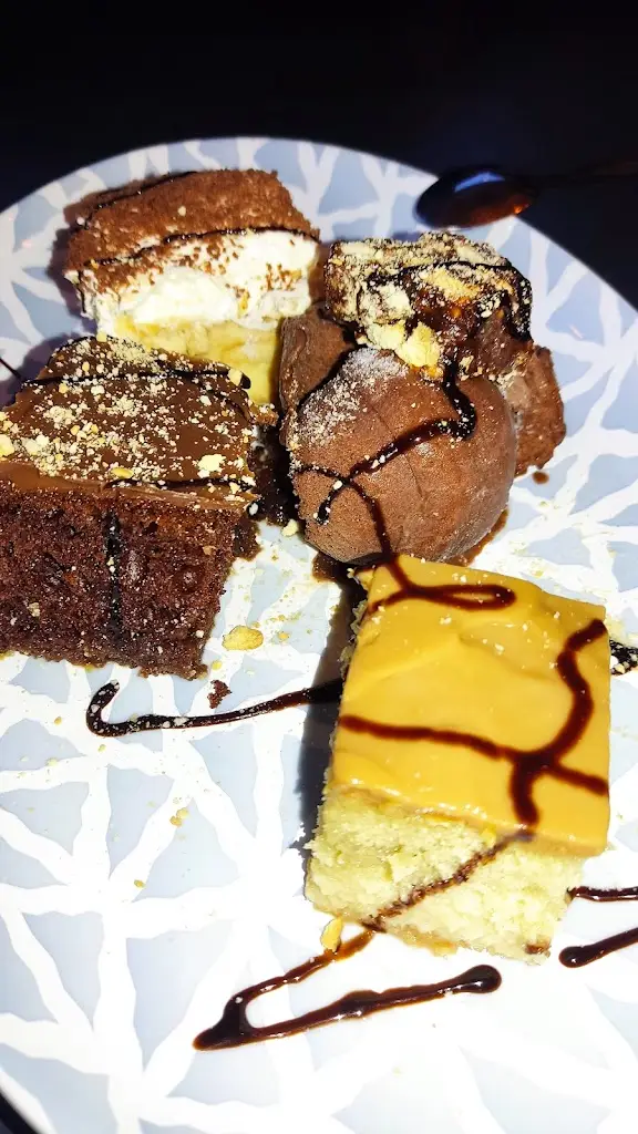 Menü_ΜΠΑΚΑΛΙΚΟ ΜΕΖΕΔΟΠΩΛΕΙΟ_Stavroúpoli_Bild_9