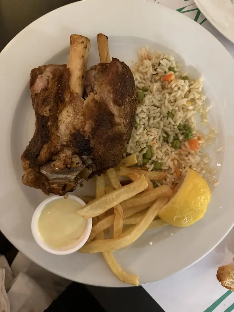 Βασιλης Τατσης_ΜΠΑΚΑΛΙΚΟ ΜΕΖΕΔΟΠΩΛΕΙΟ_Stavroúpoli_Bewertung