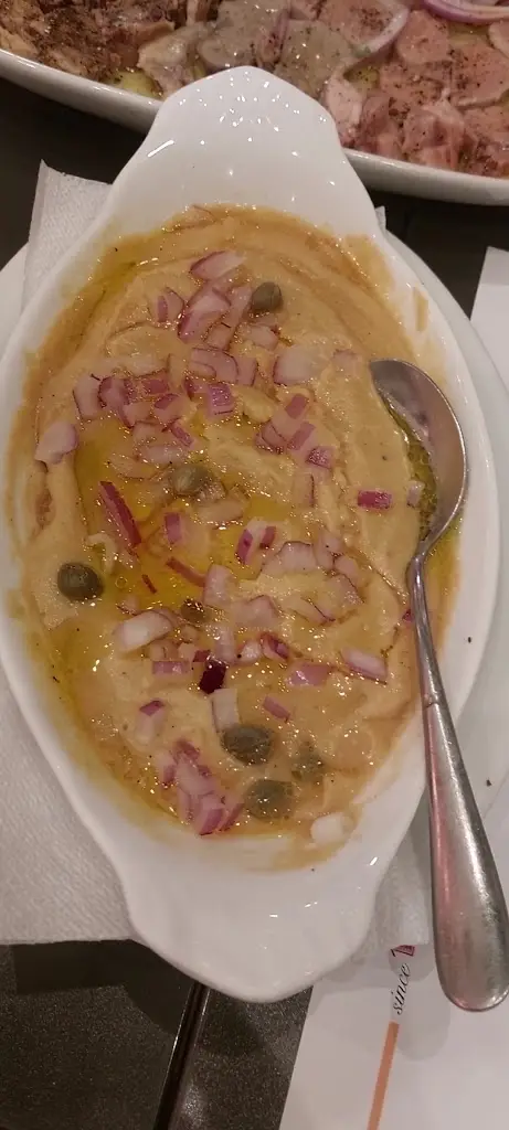 ΜΠΑΚΑΛΙΚΟ ΜΕΖΕΔΟΠΩΛΕΙΟ_Stavroúpoli_slider_image_2