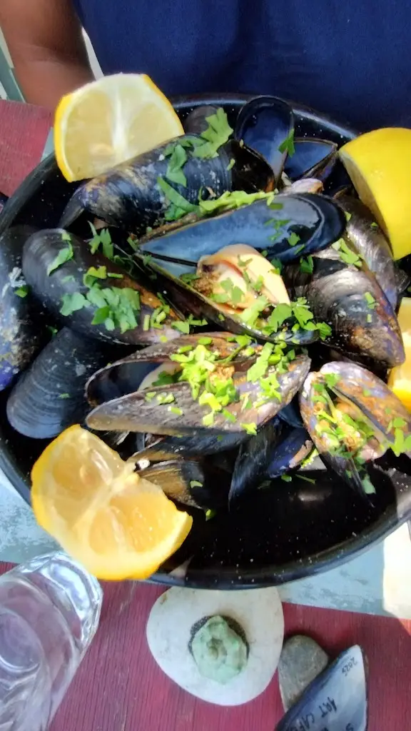 Lubos Baja_Μεζεδοπωλείο 