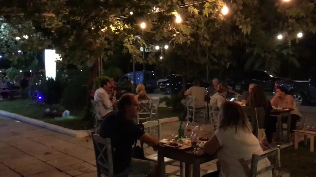 Μεζεδοπωλείο 