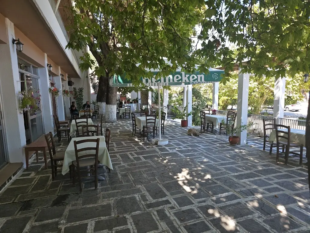 Tavérna_Stratónion_slider_image_2