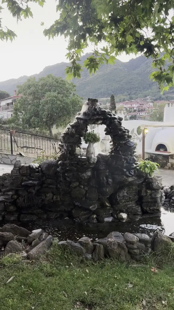 Ταβέρνα Ίσβορος-Restaurant Taverna Isvoros_Stratónion_slider_image_2