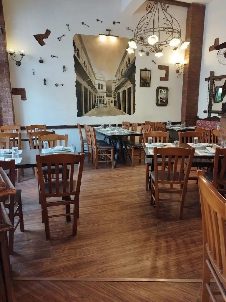 The Rouga_Thessaloníki_slider_image_1