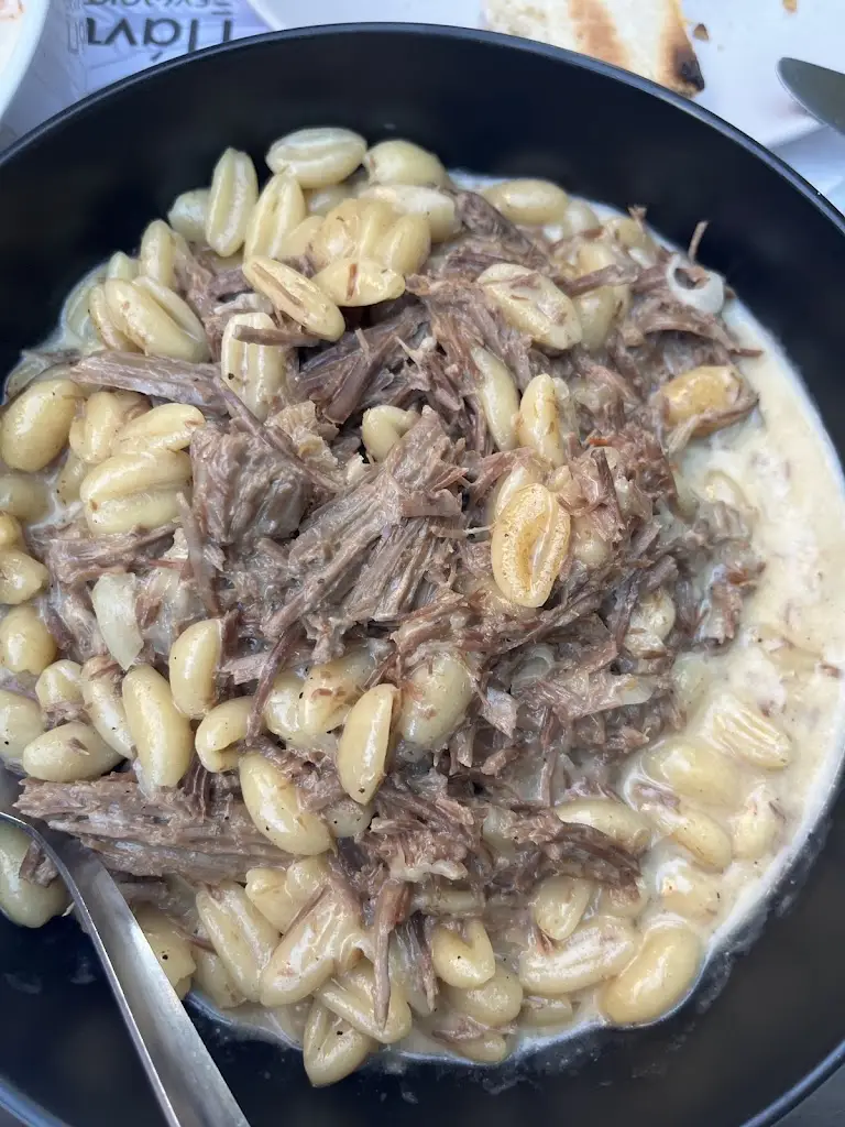 Muhabeti Skg_Triandría_slider_image_2