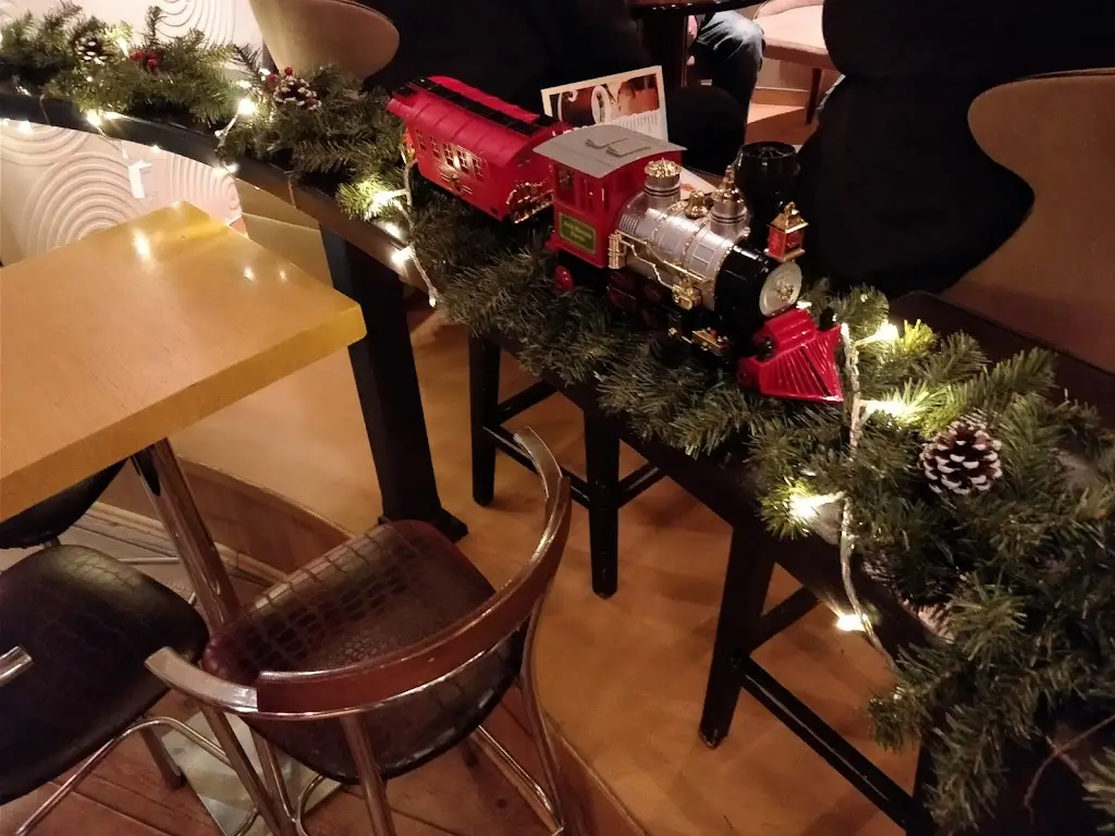 CORTE Bar & Grill_Vamvakófyto_slider_image_2