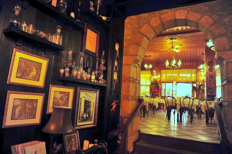 Restaurant Meteora Gkertsou Family restaurante en Kalampáka