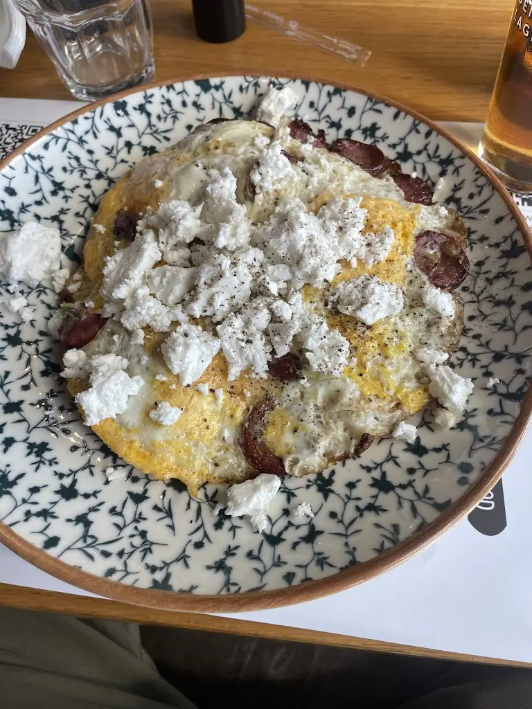 M M_Ambrosia Taverna Restaurant_Kalampáka_recensione