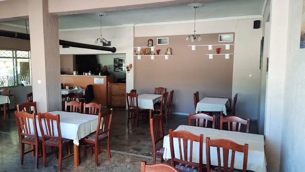 Καφέ - Ουζερί - Ψησταριά 