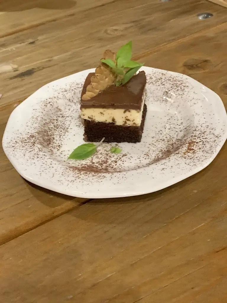 Menü_To Tzaki - Restaurant Tavern_Oichalía_Bild_2