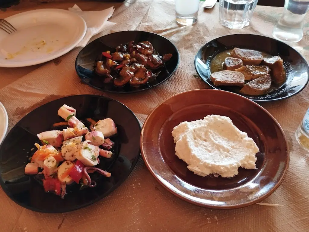 Menü_Ουζερί Ψησταριά Όρεξη να Χεις_Oichalía_Bild_9