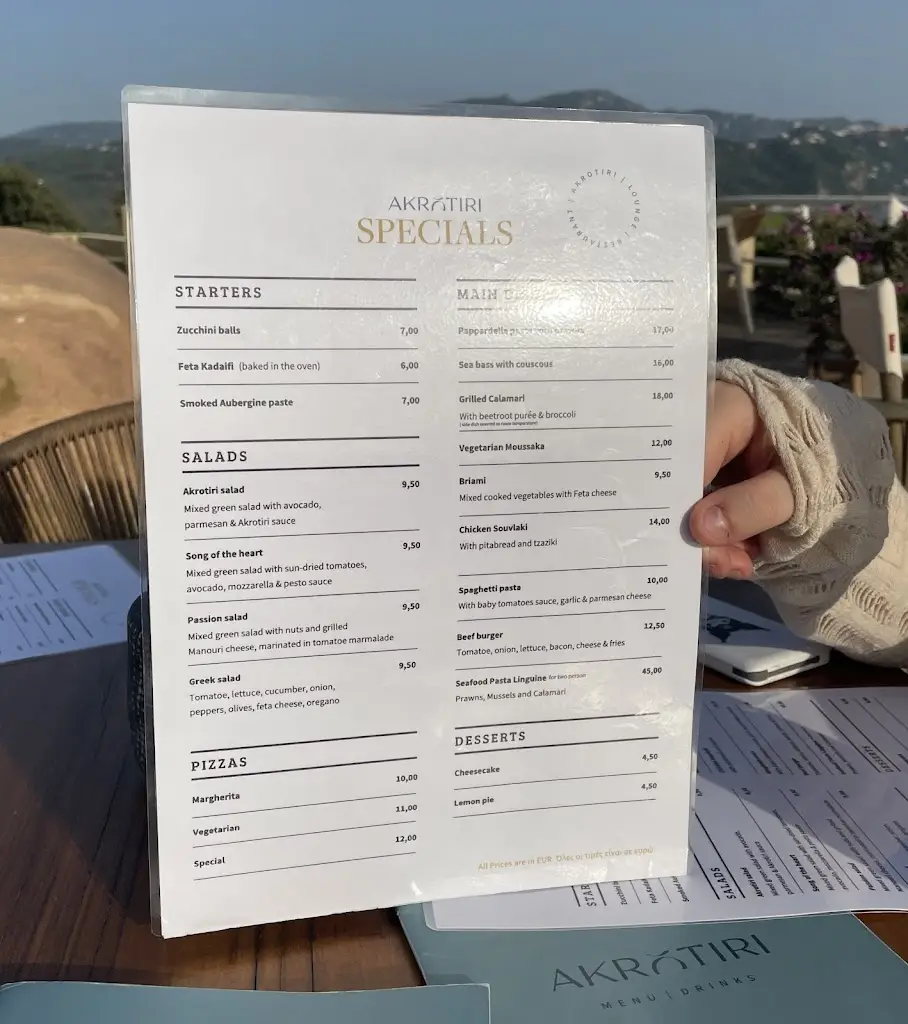 Menü_Akrotiri Cafe_Ágioi Déka_Bild_3