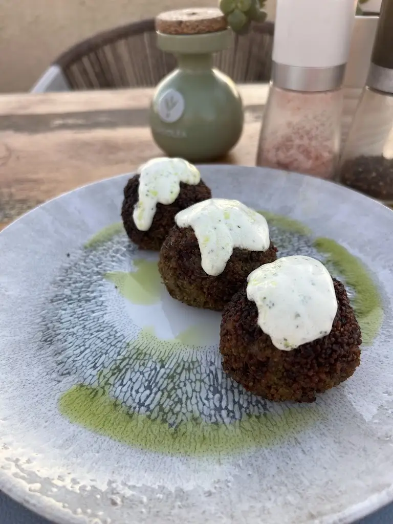 Andrew Gaastra_Akrotiri Cafe_Ágioi Déka_Bewertung