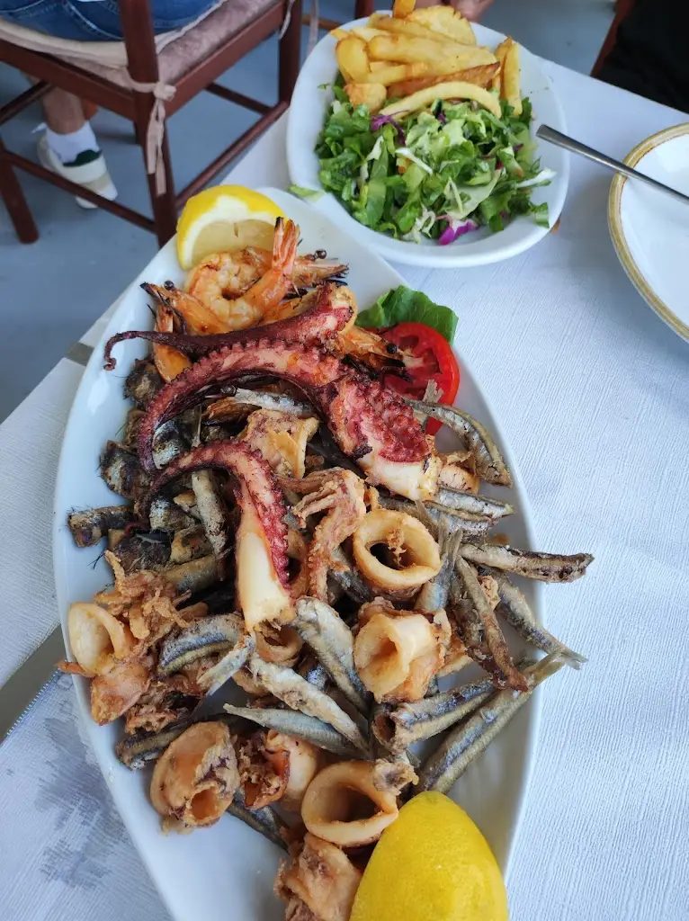 Menü_Pondi Family Restaurant_Vasilikí_Bild_5