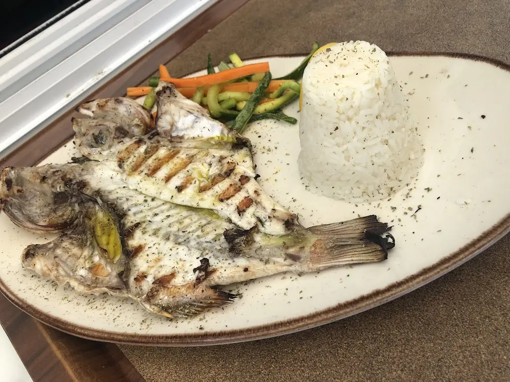 Old fisherman's tavern_Vasilikí_slider_image_3