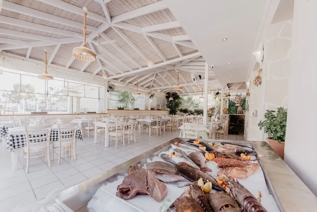 Restaurant Ocean's Restaurant in Vasilikí