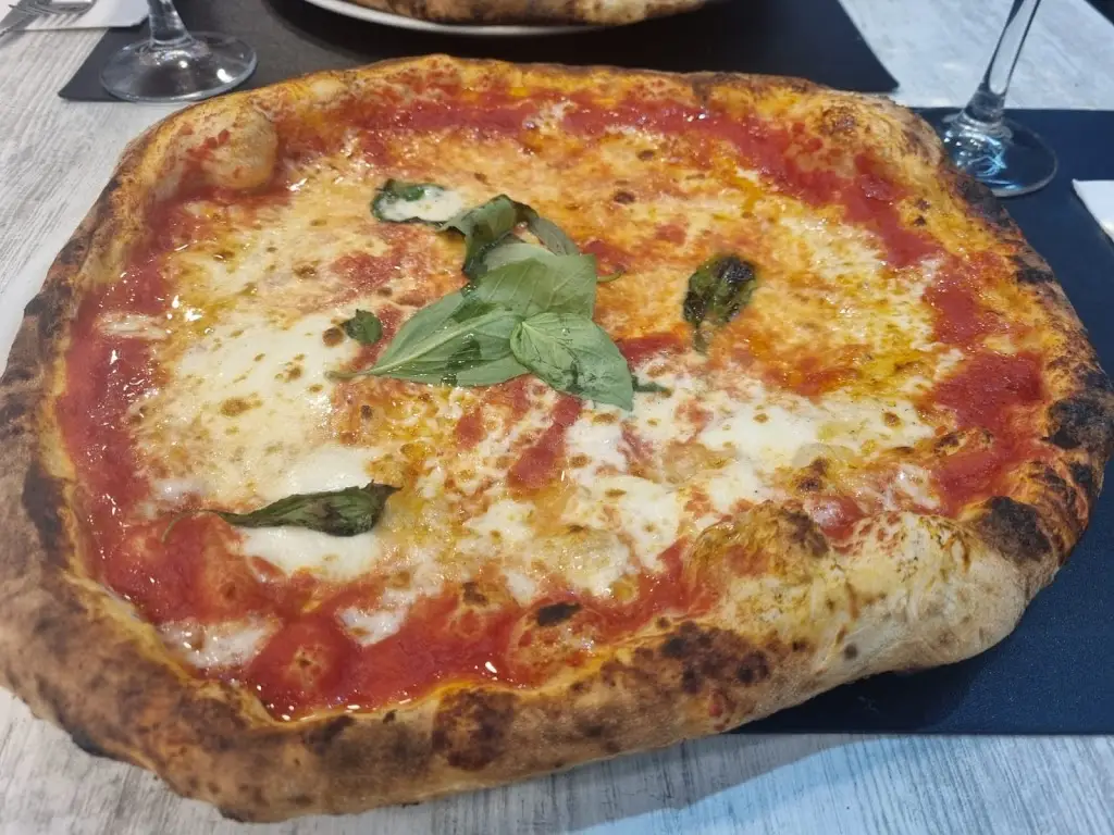 Hristiyan Smolev_Serani restaurant_Vasilikí_Bewertung