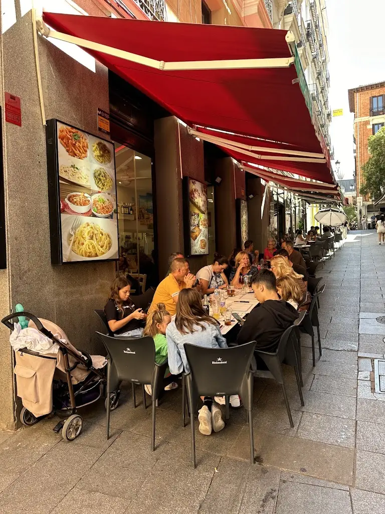 Serani restaurant_Vasilikí_slider_image_1