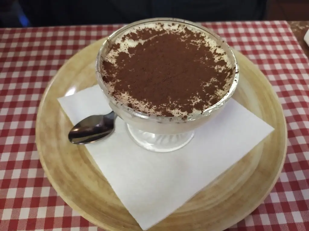 Menü_Velouhi Restaurant_Vasilikí_Bild_8